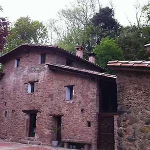 Chalet La Badenca. Masia Catalana Del S. Xvii, Riudaura